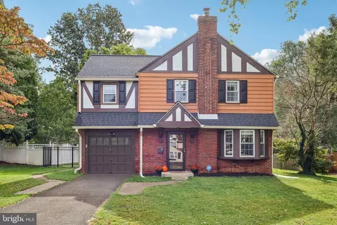 116 Twining Rd, Oreland, PA 19075