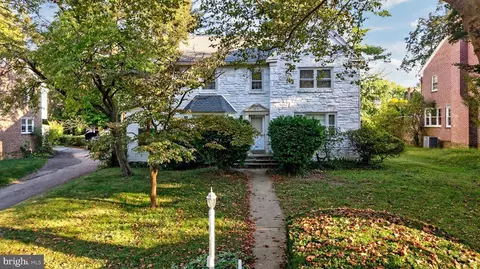 7815 Gayl Rd, Cheltenham, PA 19012