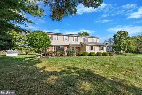 1511 Susan Dr, Lansdale, PA 19446