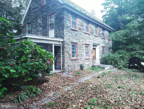 625 Chelten Hills Dr, Elkins Park, PA 19027