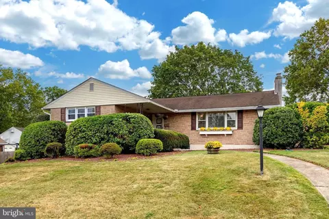 240 Mervine St, Pottstown, PA 19464