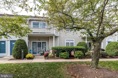 1506 Naomis Ct #1506, North Wales, PA 19454