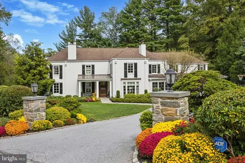 543 Avonwood Rd, Haverford, PA 19041