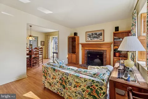 515 Conway Ave, Narberth, PA 19072 photo 3