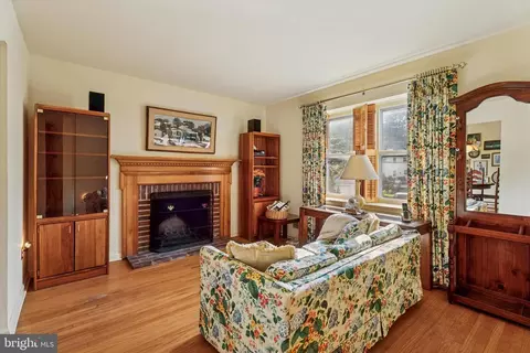 515 Conway Ave, Narberth, PA 19072 photo 4