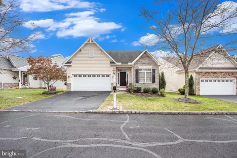 4388 Buttercup Cir, Collegeville, PA 19426
