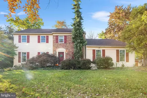 511 Faith Dr, Norristown, PA 19403