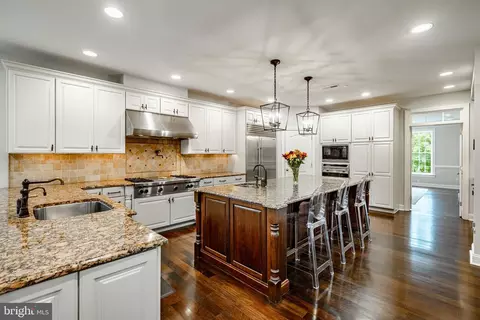 Kitchen - 1048 Whitegate Rd, Wayne, PA 19087 photo 4 of 4