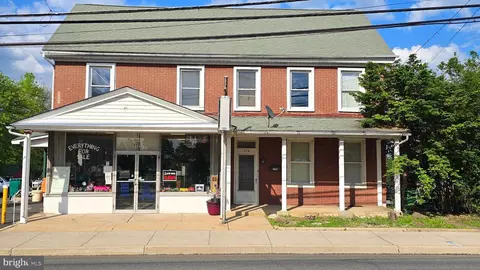 772 Main St, Pennsburg, PA 18073