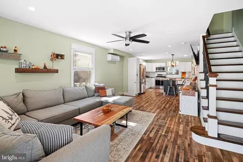 33 E 8th Ave, Conshohocken, PA 19428