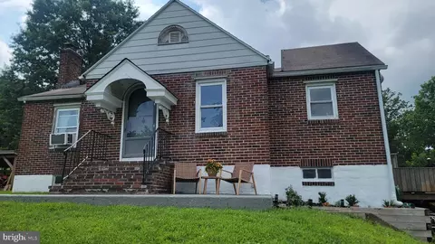 1209 Grosstown Rd, Pottstown, PA 19464