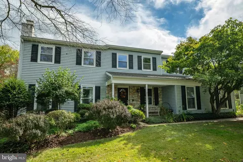 2015 Creek Way, Lansdale, PA 19446