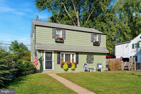 1313 Bruce Rd, Oreland, PA 19075