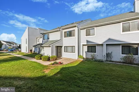 705 Continental Dr, Harleysville, PA 19438
