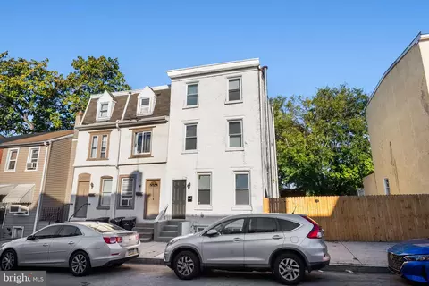 1055 Willow St, Norristown, PA 19401