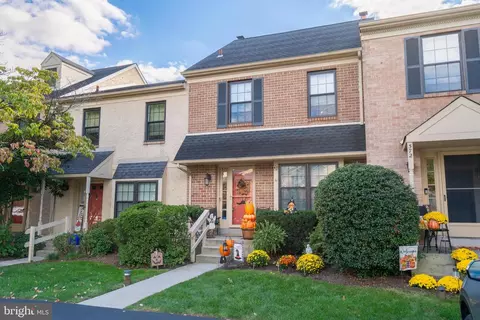 570 Canterbury, Norristown, PA 19403