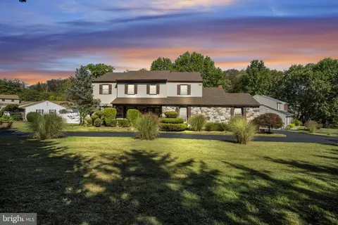 4280 Frontier Rd, Hatboro, PA 19040