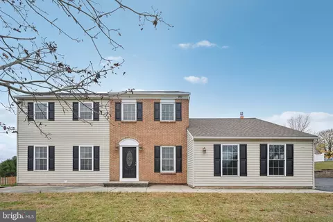 2871 New Hanover Square Rd, Gilbertsville, PA 19525