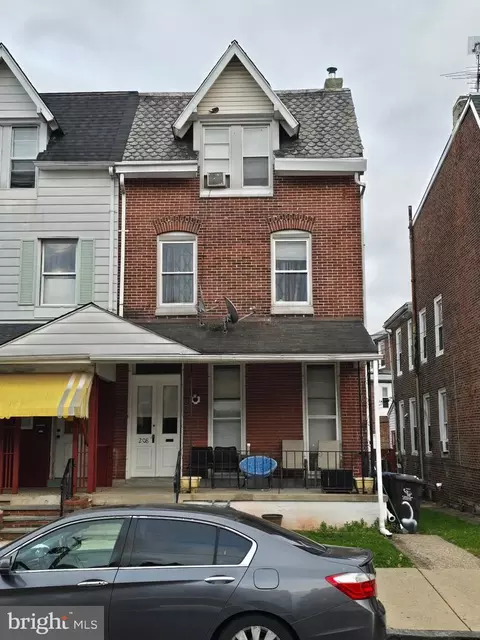 208 Stanbridge St, Norristown, PA 19401