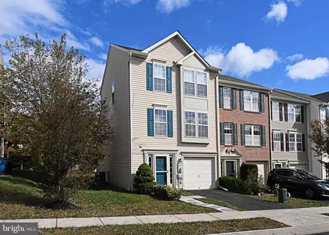 304 Joshua Ct, North Wales, PA 19454