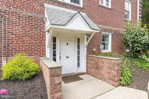 104 Woodside Rd #A-103, Haverford, PA 19041