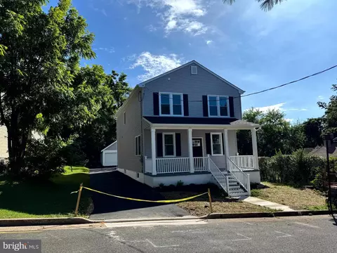 2304 Parkview Ave, Abington, PA 19001