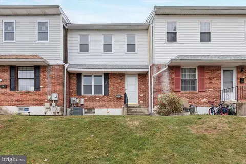 1411 Whitpain Hls, Blue Bell, PA 19422