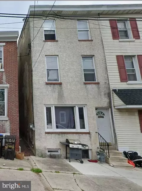 702 E Moore St, Norristown, PA 19401