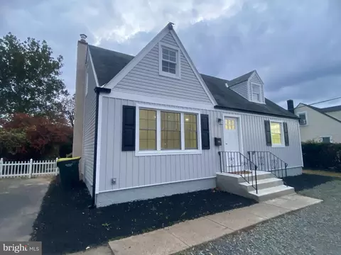 2900 E County Line Rd, Hatboro, PA 19040