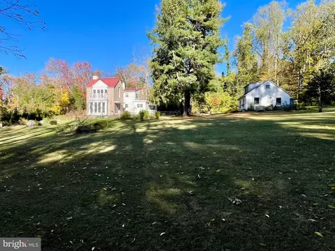3 N Ryanford Rd, Schwenksville, PA 19473