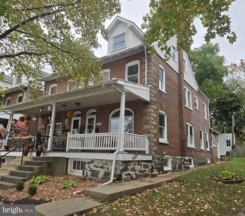 370 N Hanover St, Pottstown, PA 19464