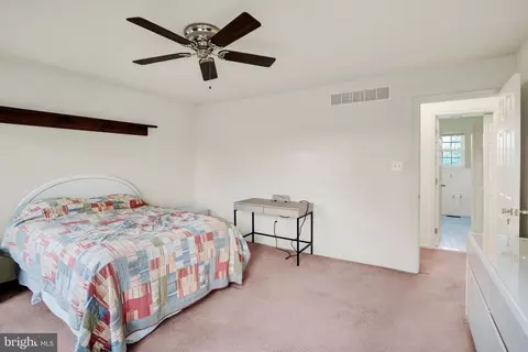 Bedroom - 16 Augusta Dr, Pottstown, PA 19464 photo 2 of 5