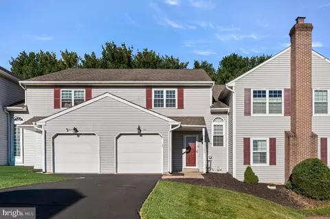 301 Essex Ct, Lansdale, PA 19446