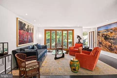 303 Glenway Rd, Glenside, PA 19038