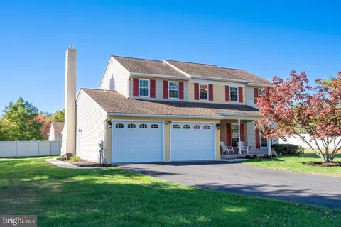 1674 N Wales Rd, Blue Bell, PA 19422