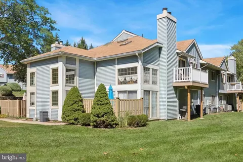 44 Brookside Ct #44, Horsham, PA 19044