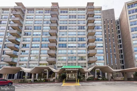 1001 City Ave #E-706, Wynnewood, PA 19096