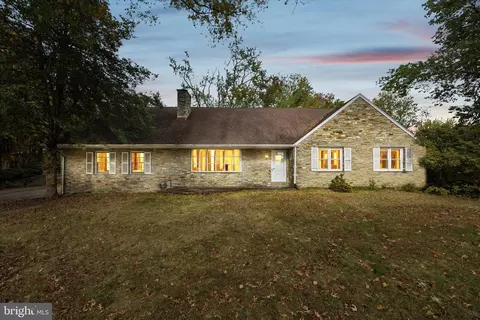 506 Kane Dr, Ambler, PA 19002