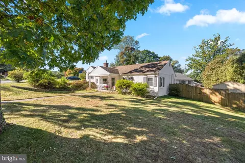 359 Valley View Rd, King Of Prussia, PA 19406