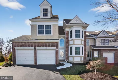 201 Victoria Ct, Ambler, PA 19002
