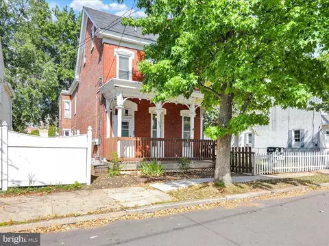 839 South St, Pottstown, PA 19464