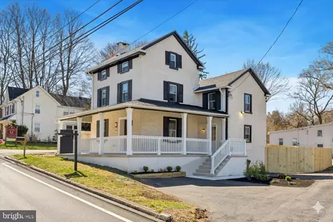 636 Ridge Pike, Lafayette Hill, PA 19444