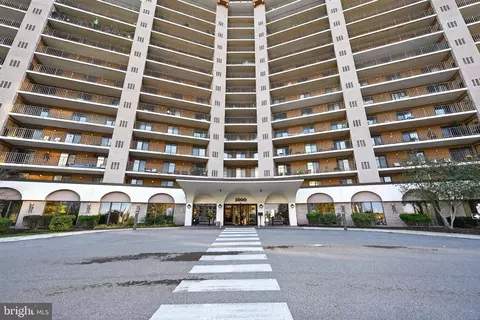 10413 Valley Forge Cir #413, King Of Prussia, PA 19406