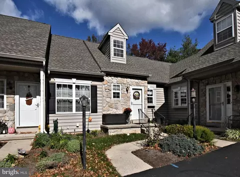 984 Independence Ln #13, Lansdale, PA 19446