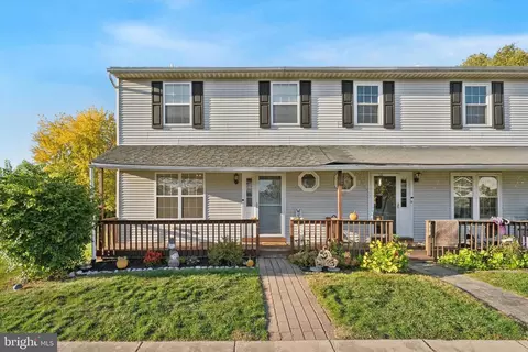 318 Manor Ln, King Of Prussia, PA 19406