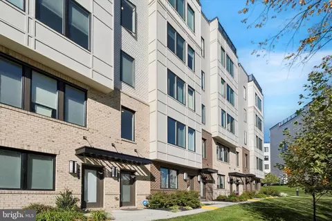 608 Brewster Aly, King Of Prussia, PA 19406