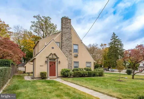 8303 Brookside Rd, Elkins Park, PA 19027