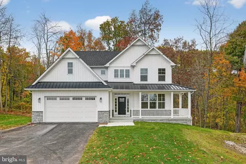 52 Wartman Rd, Collegeville, PA 19426