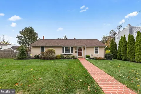 408 Fairview Ave, North Wales, PA 19454