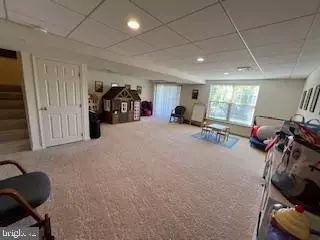Entry Way - 12 Dunkirk Ct, Eagleville, PA 19403 photo 13 of 19